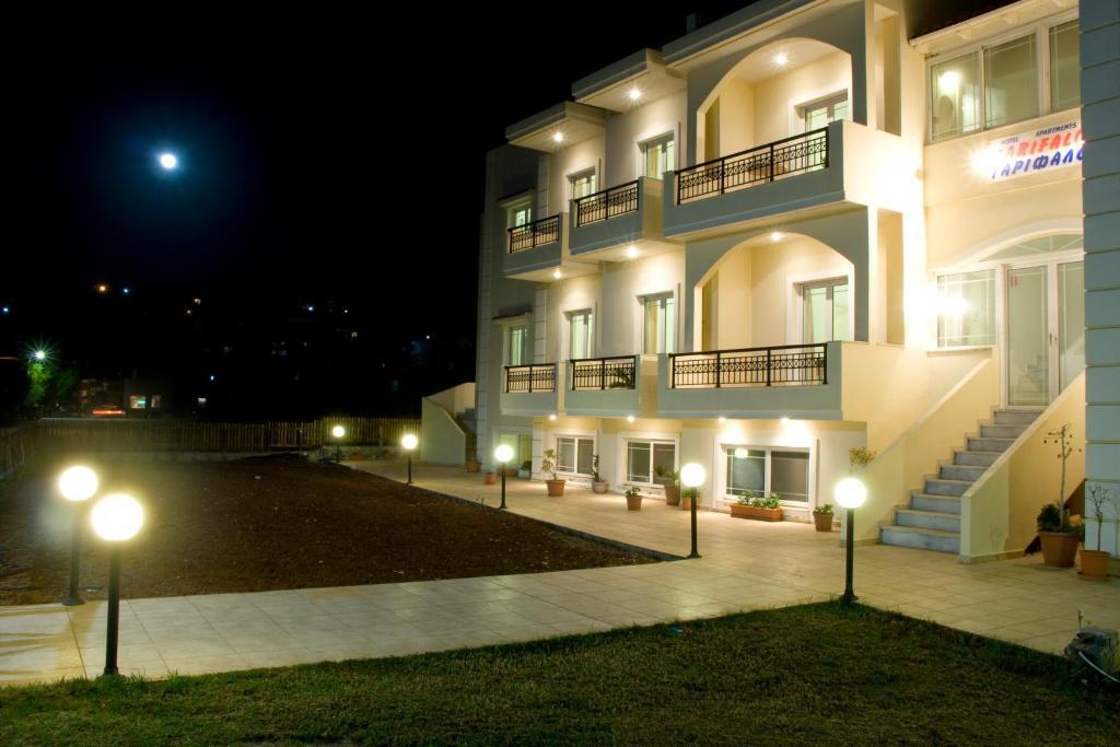 Garifalo Apartments Каливес Екстериор снимка